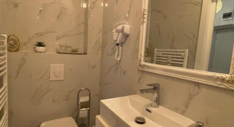 Regim Hotelier CASA LAIS Brasov